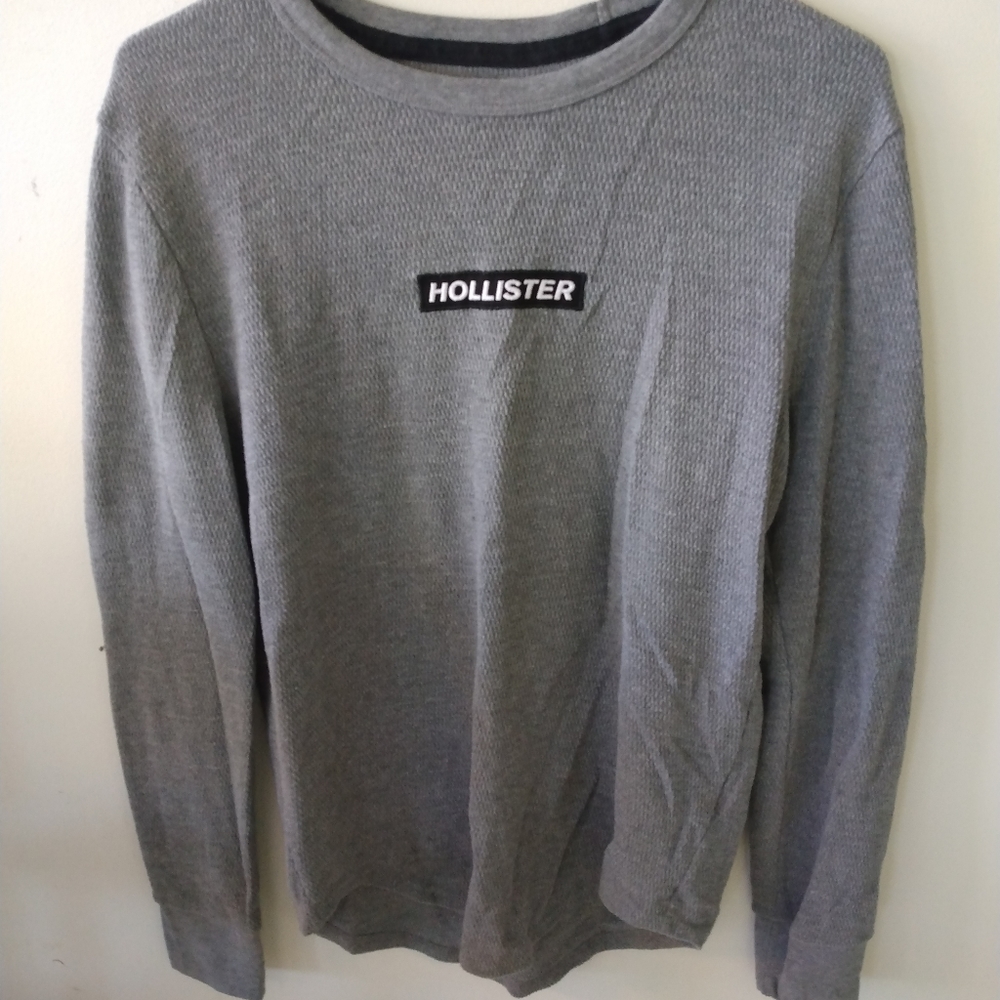 Hollister grey men's shirt size medium